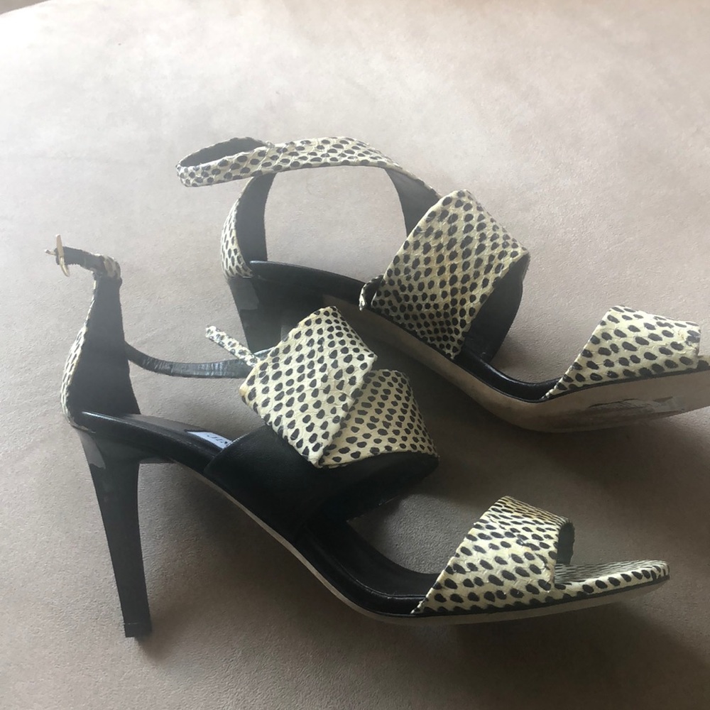 Jimmy Choo sandals size 38.5 Black and white snake gorgeous